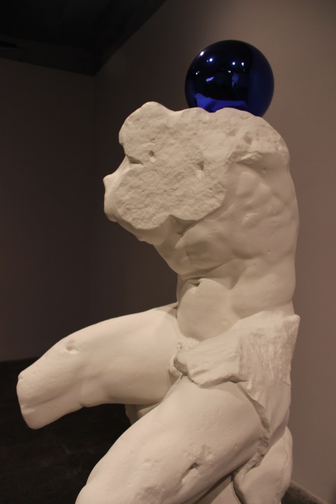 Jeff Koons - Photo by Mairanny Batista