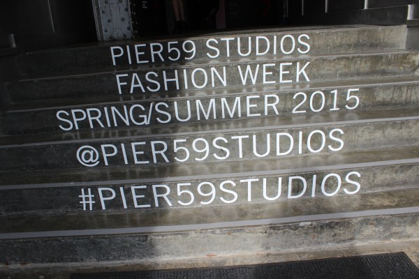 Vivienne Hu Mercedes-Benz Fashion Week Photo by Mairanny