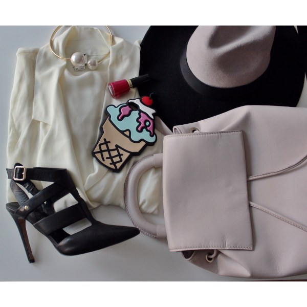 Hat Topshop, Bag TopShop, Necklace Topshop, Iphone case Topshop, Shoes ALDO, nail polish red Revlon.  photo by Mairanny 