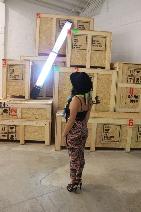 The Art Of Selling a Bag - Marco Morosini. photo by JMarcio Batista