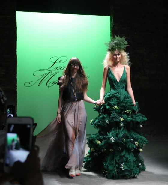 Leanne Marshall and end of the show at NYFW photo by Mairanny 